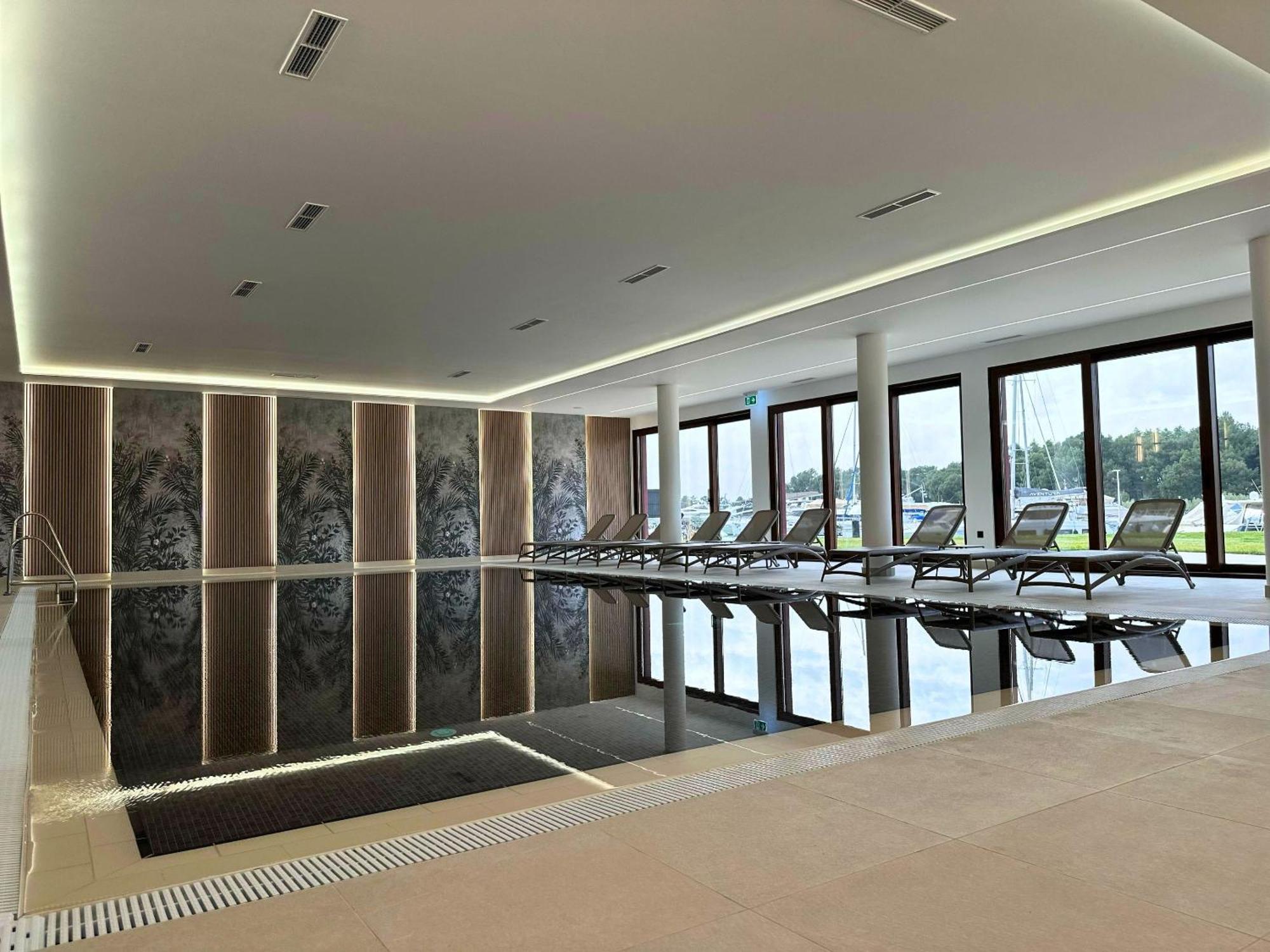 Boutique Hotel Nautica - Spa & Wellness, Free Parking, Pet Friendly Novigrad Istria Exterior foto